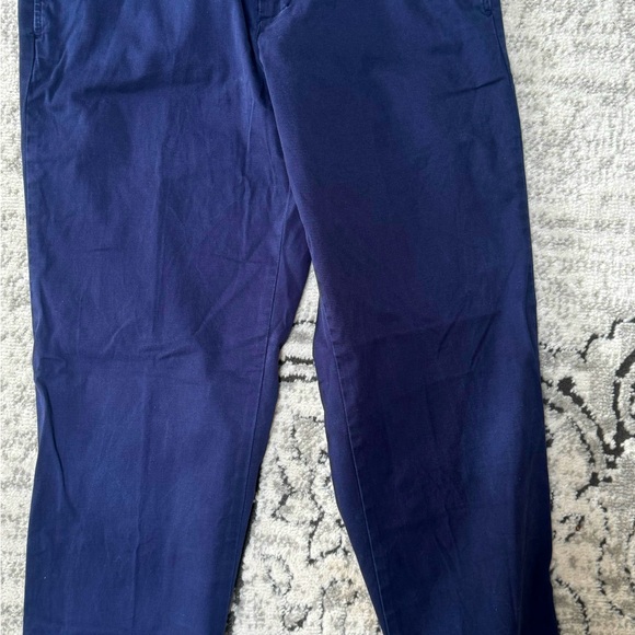 Vineyard Vines Chinos. New condition - Picture 2 of 3